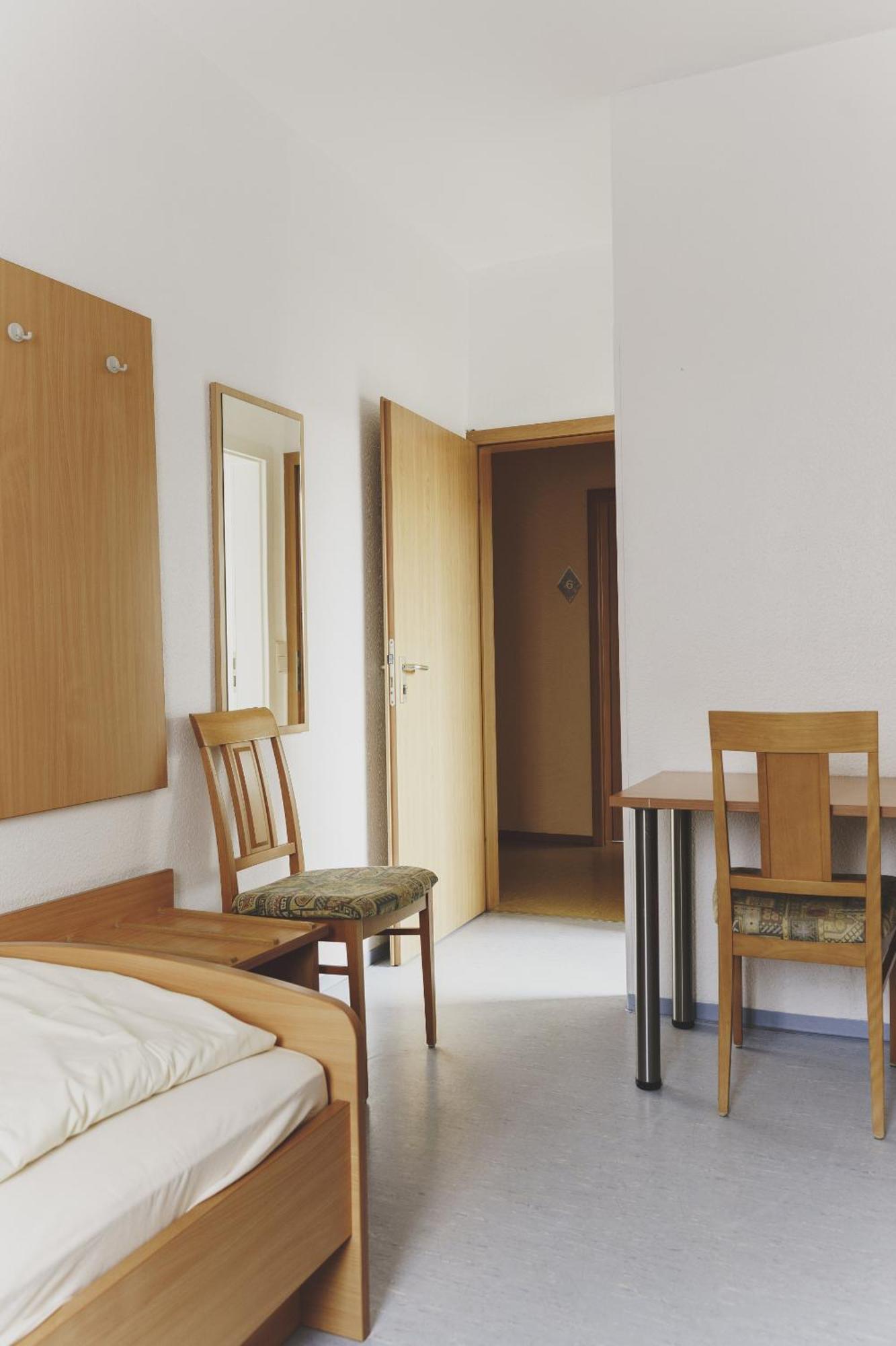 Gasthof Kirchberger Fuerth Room photo