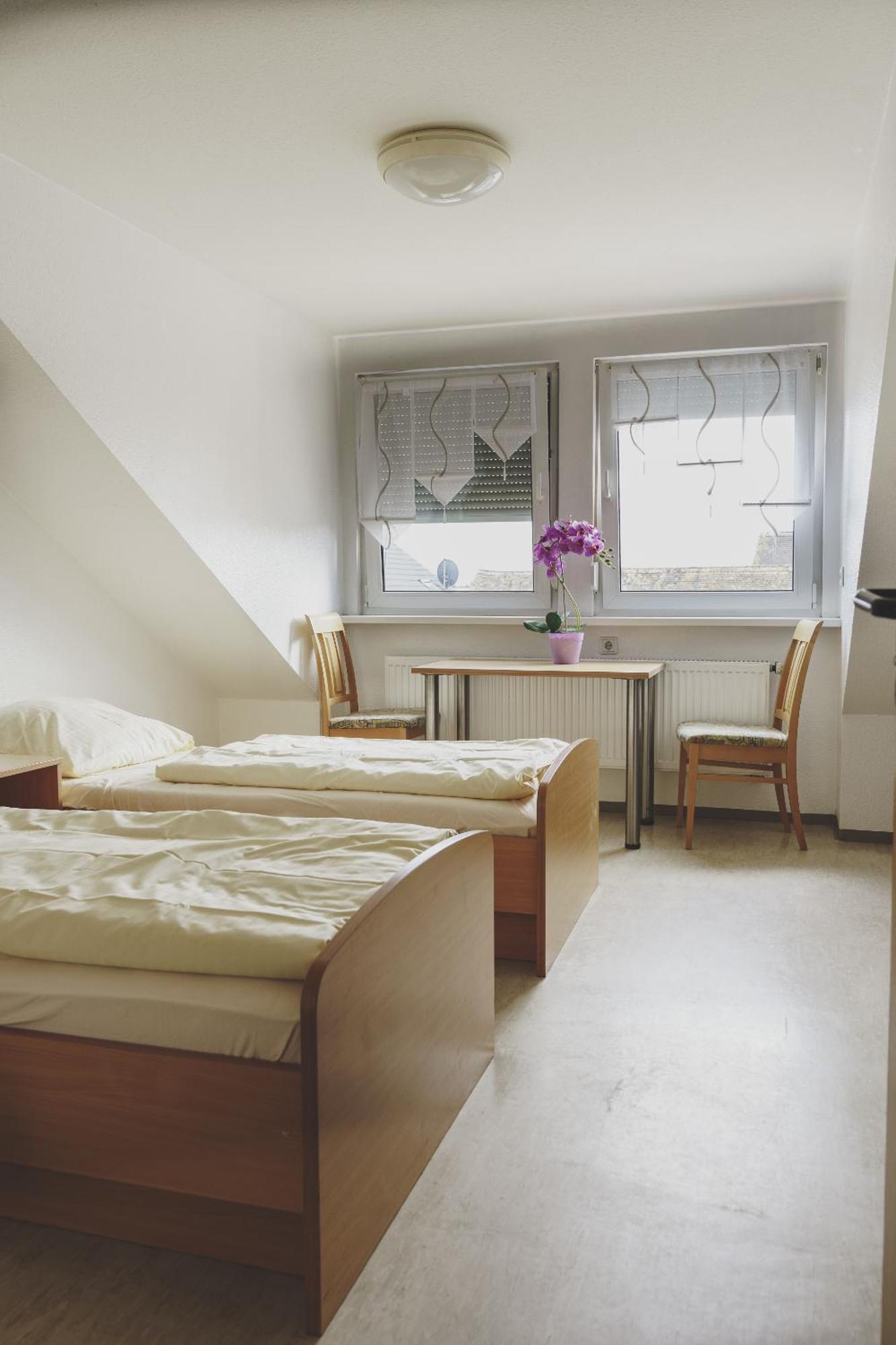 Gasthof Kirchberger Fuerth Room photo